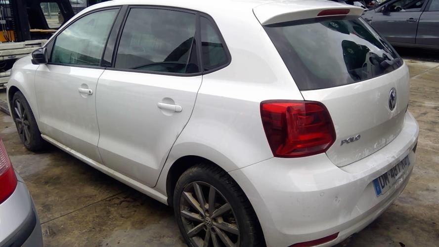 Image Feu arriere principal gauche (feux) - VOLKSWAGEN POLO 5