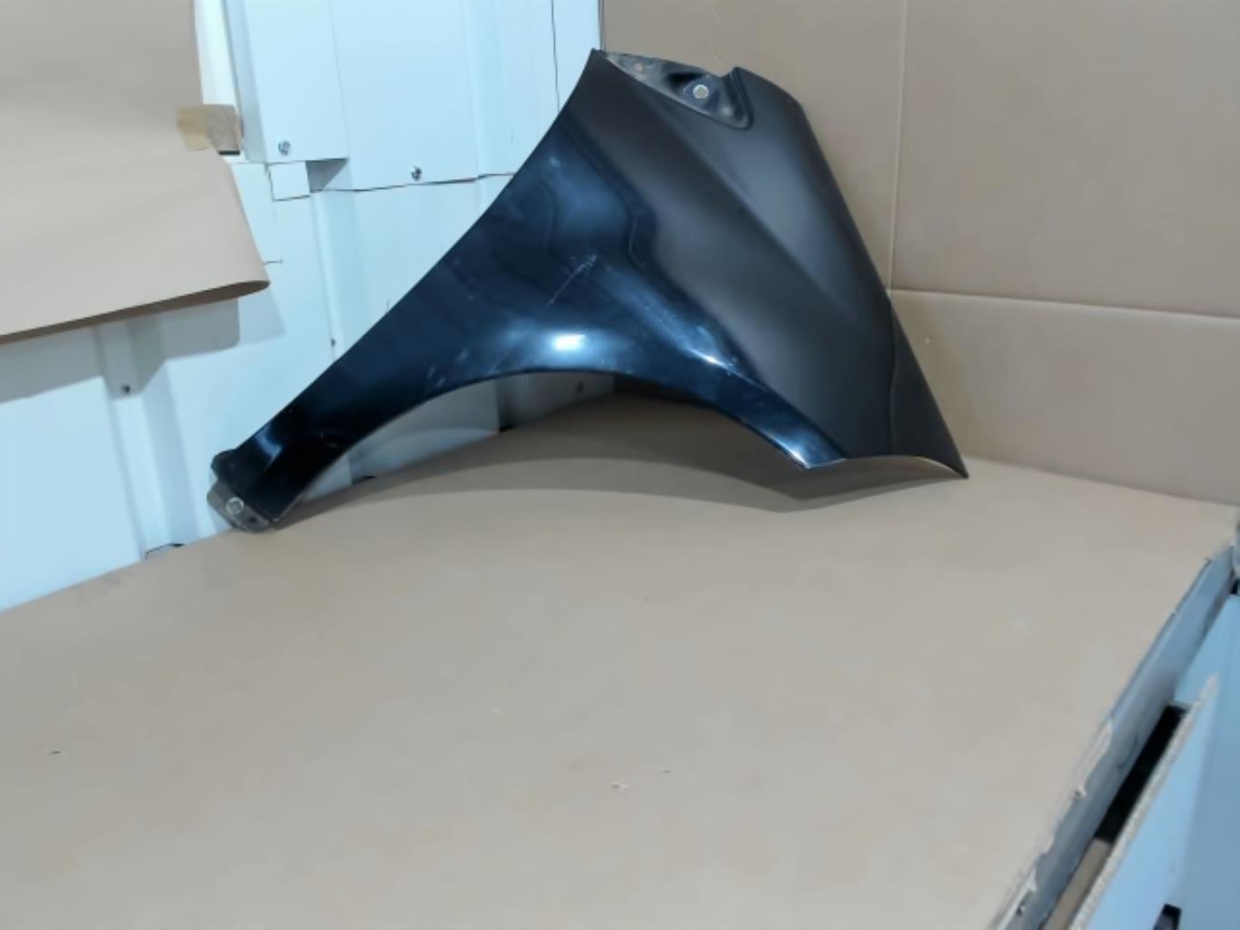 Parafango anteriore destro MERCEDES CLASSE A 169 PHASE 1 Diésel - 1