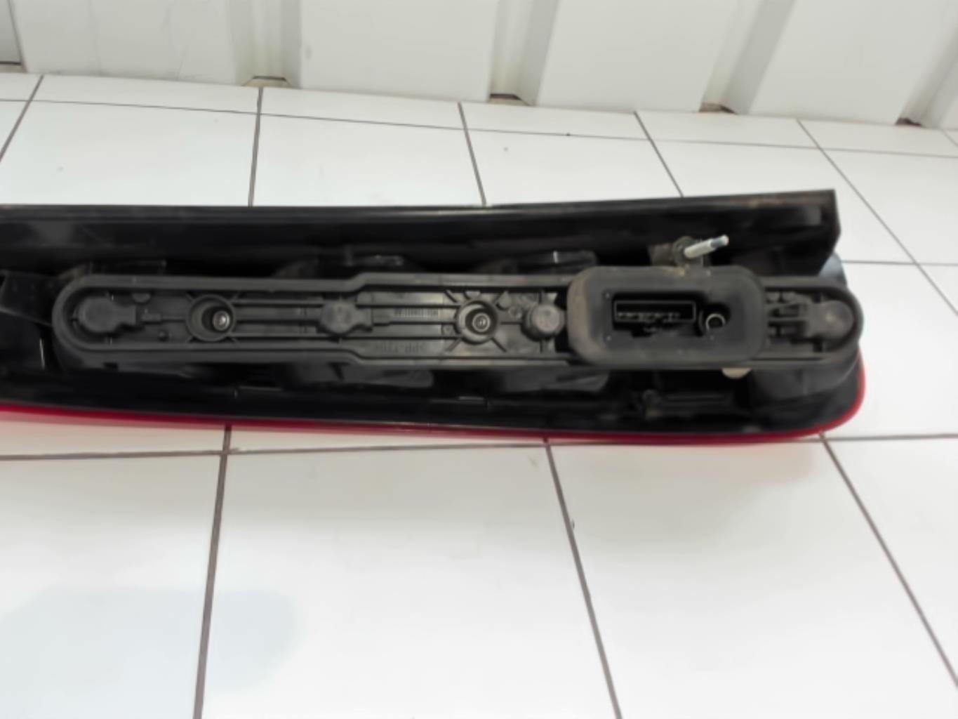 Fanale posteriore principale destro (luci) FORD C-MAX 1 PHASE 2 Diésel - 1