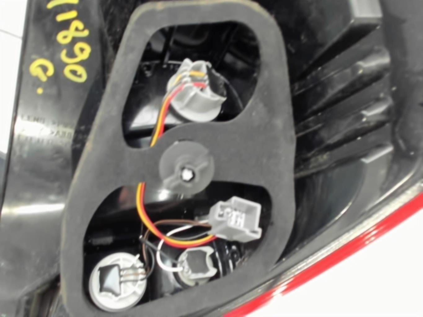 Fanale posteriore principale sinistro (luci) FORD FIESTA 6 PHASE 2 Gasolina - 1