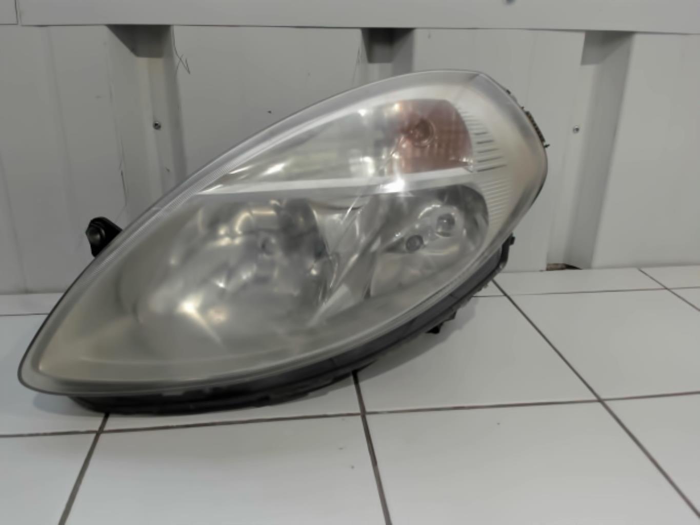 Gruppo ottico anteriore principale sinistro (luci)(faro) LANCIA YPSILON 4 PHASE 1 Gasolina - 1