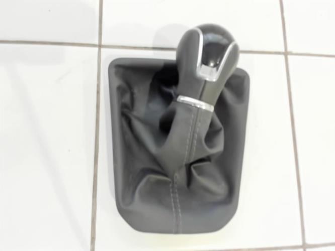 Image Pommeau de vitesses - SEAT IBIZA 5