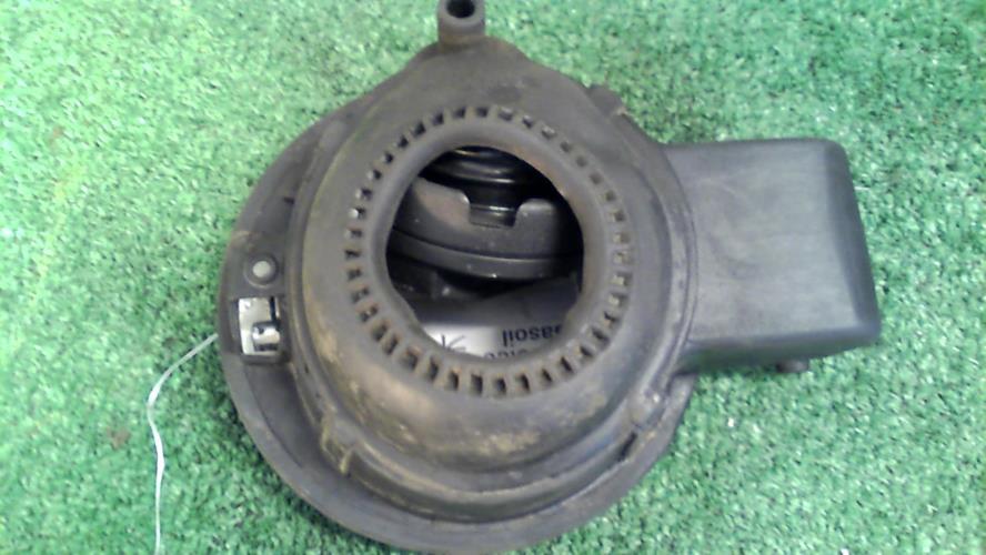 Image Trappe d'essence - VOLKSWAGEN GOLF 4
