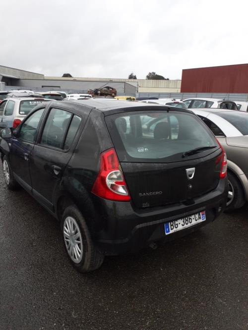 Image Capot - DACIA SANDERO 1
