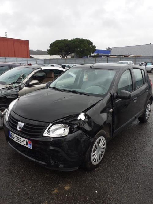Image Capot - DACIA SANDERO 1