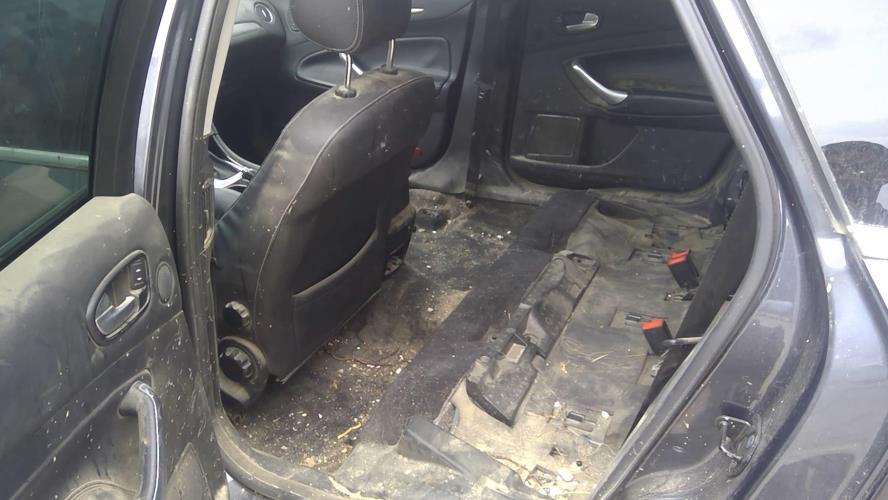 Image Trappe d'essence - FORD MONDEO 3