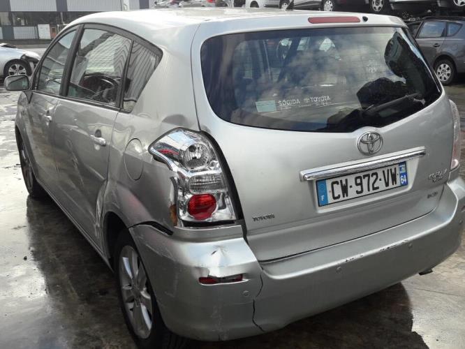 Image Porte avant droit - TOYOTA COROLLA VERSO 2