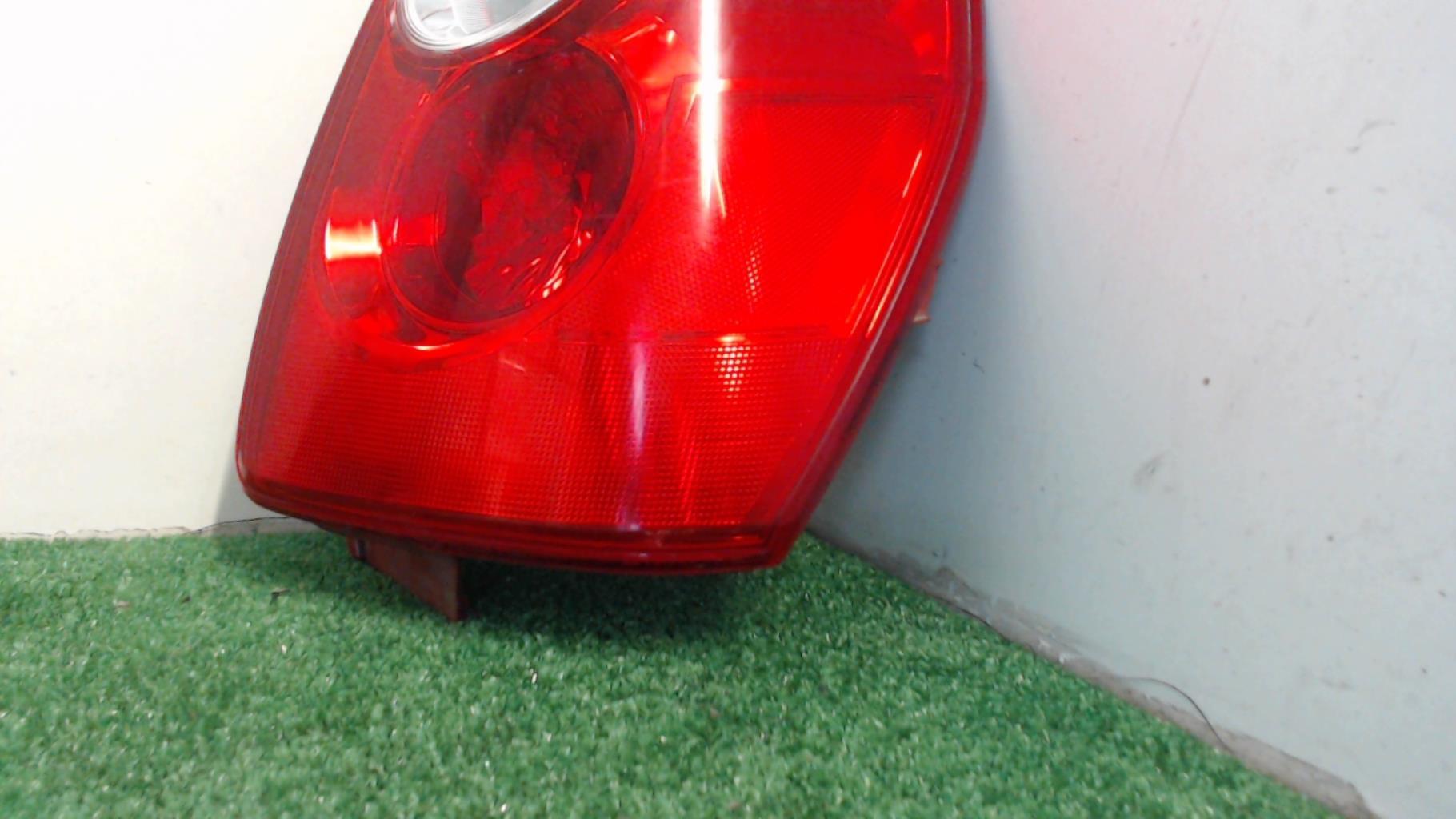Fanale posteriore principale destro (luci) MAZDA 5 1 PHASE 1 Diésel - 1