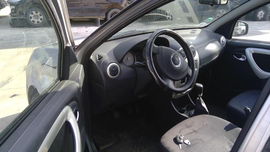 Image Cardan gauche (transmission) - DACIA SANDERO 1