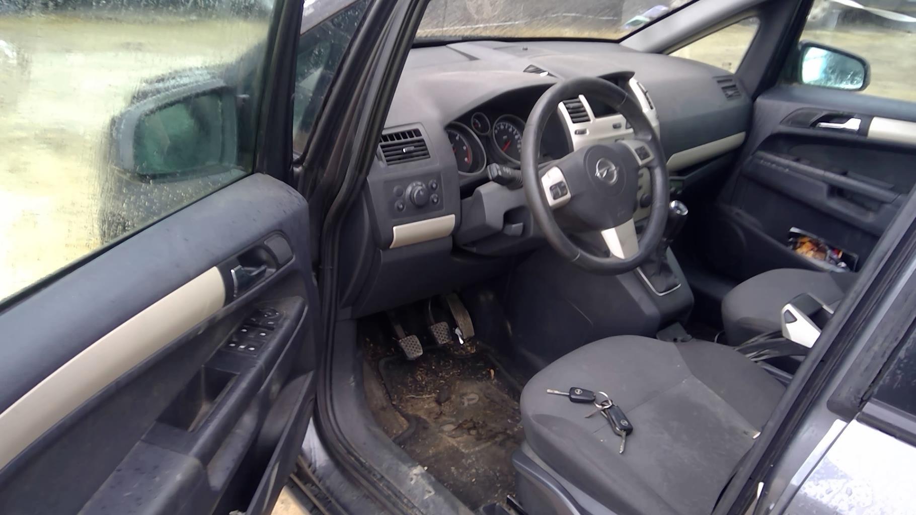 Image OPEL ZAFIRA B