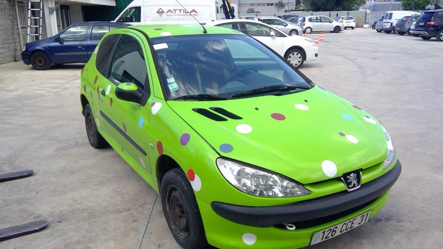 Image Pare choc avant - PEUGEOT 206