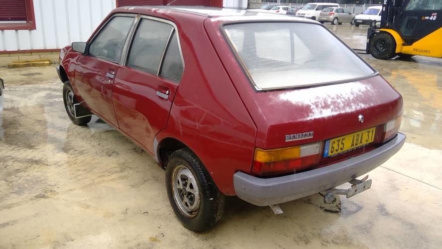 Image Malle/Hayon arriere - RENAULT R14