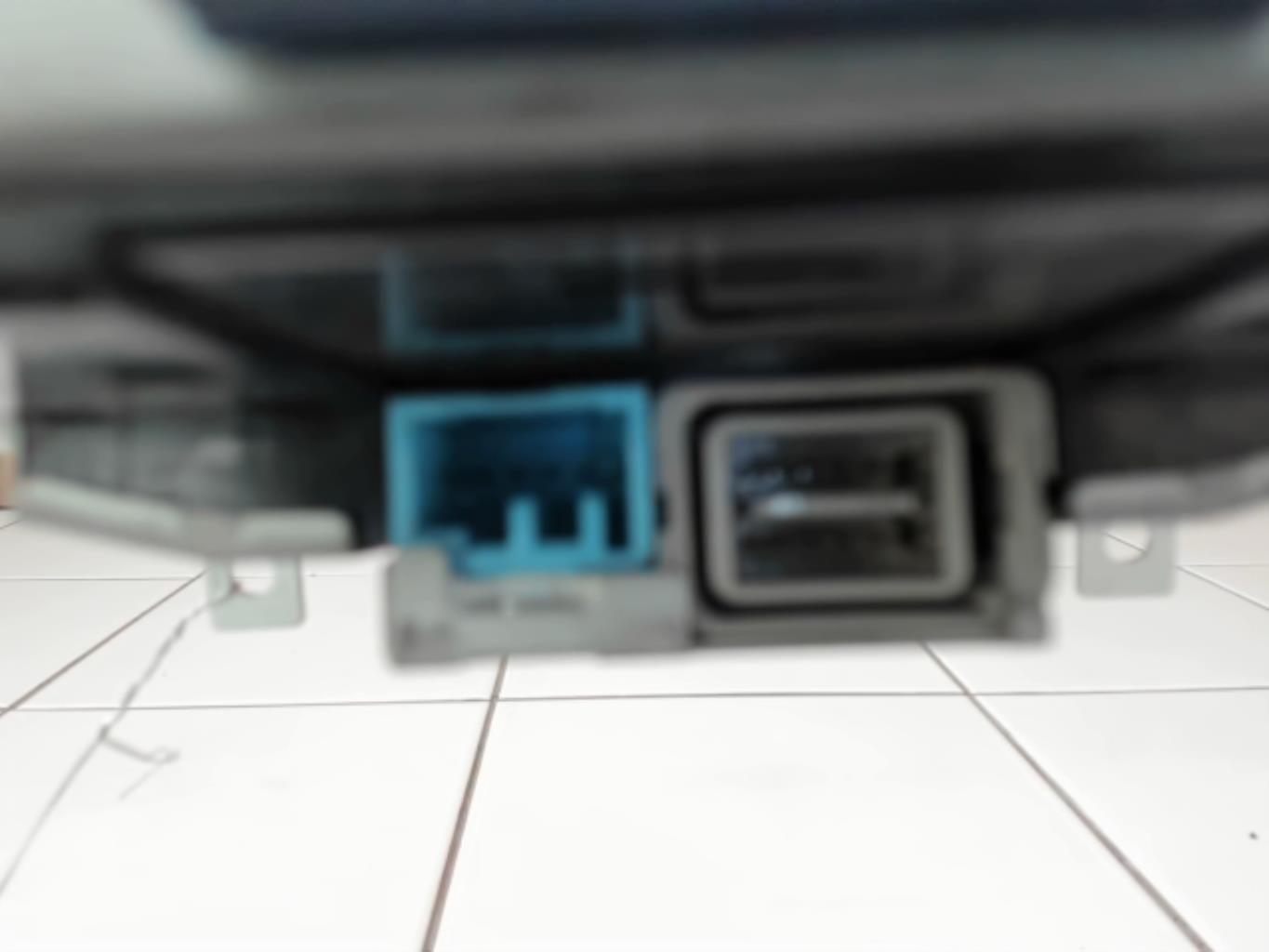Ecran GPS VOLVO XC 90 1 PHASE 1 Diesel - 1