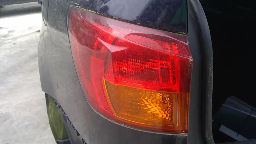 Image Feu arriere principal gauche (feux) - LEXUS IS 2