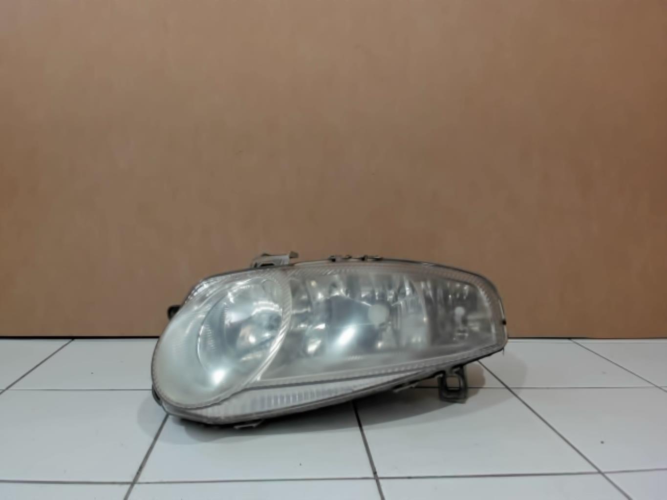Gruppo ottico anteriore principale sinistro (luci)(faro) ALFA ROMEO 147 PHASE 1 Diésel - 1