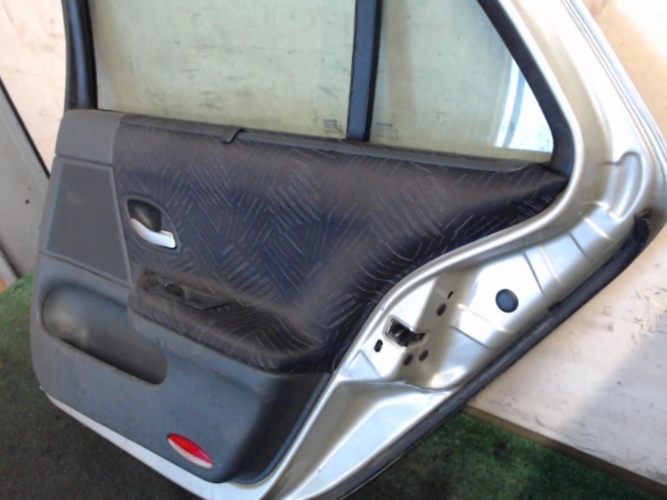 Portiera posteriore destra RENAULT LAGUNA 2 PHASE 1 Diésel - 1