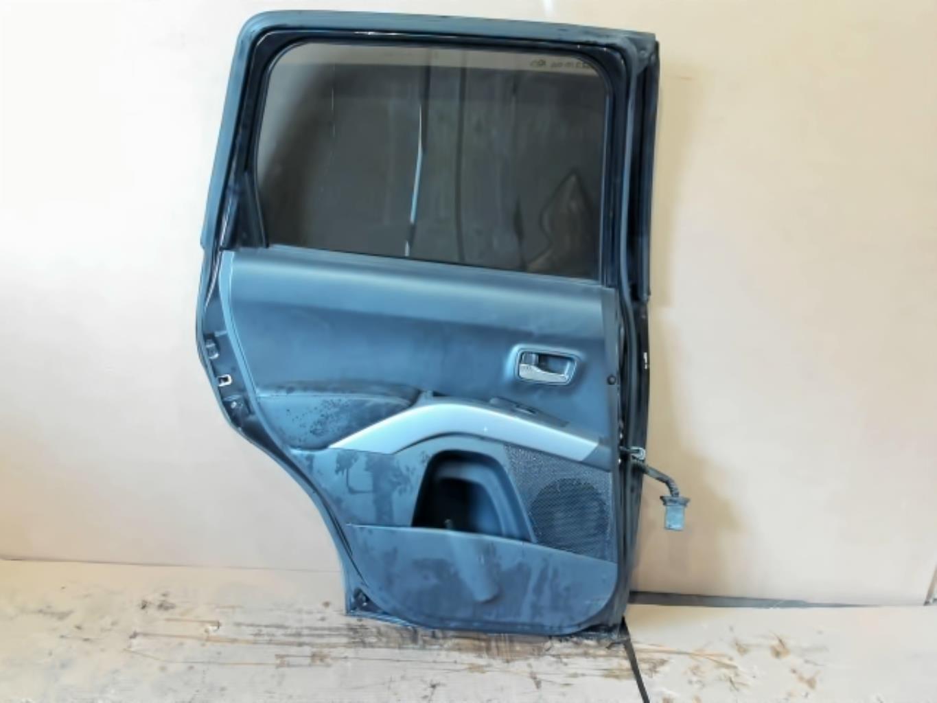 Portiera posteriore sinistra PEUGEOT 4007 Diésel - 1