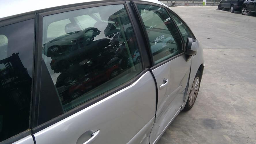 Image Feu arriere principal droit (feux) - CITROEN C4 PICASSO 1