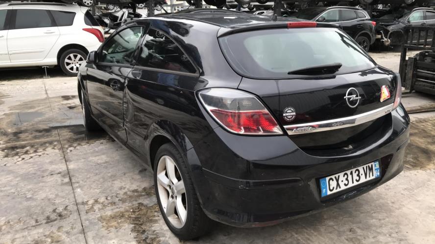 Image Feu arriere principal gauche (feux) - OPEL ASTRA H