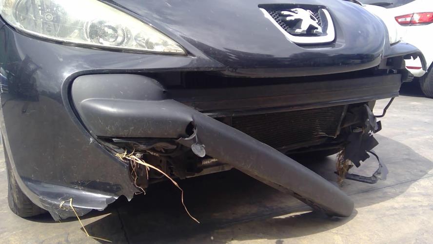Image Pare choc arriere - PEUGEOT 207