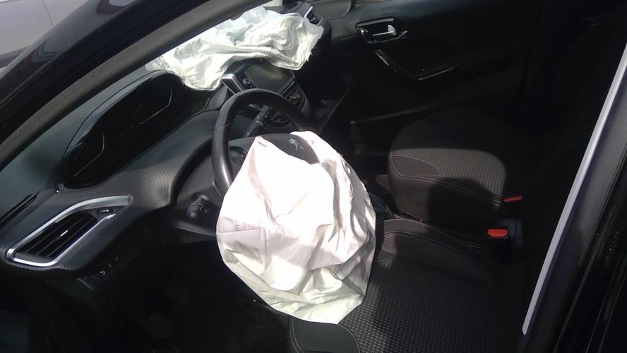 Image Volant - PEUGEOT 208 1