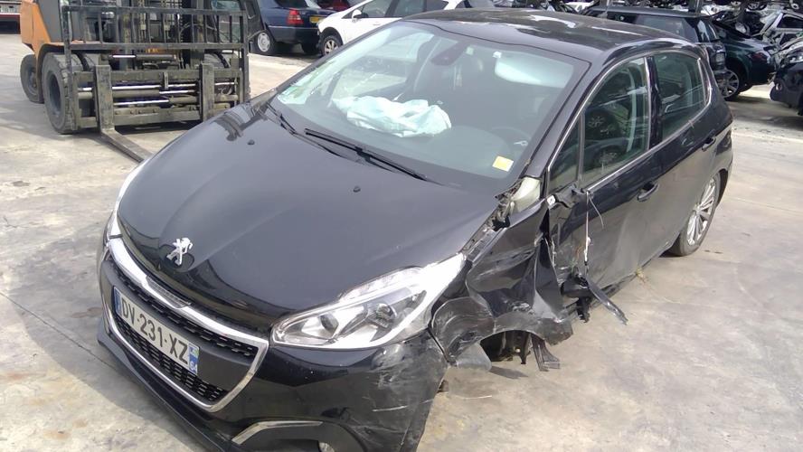 Image Volant - PEUGEOT 208 1