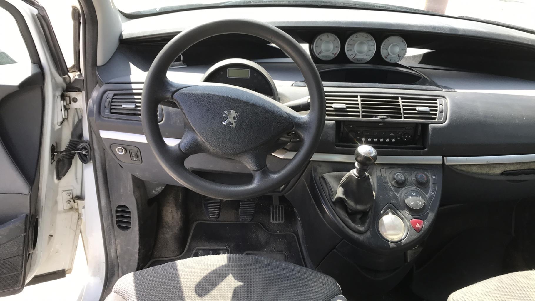Image PEUGEOT 807
