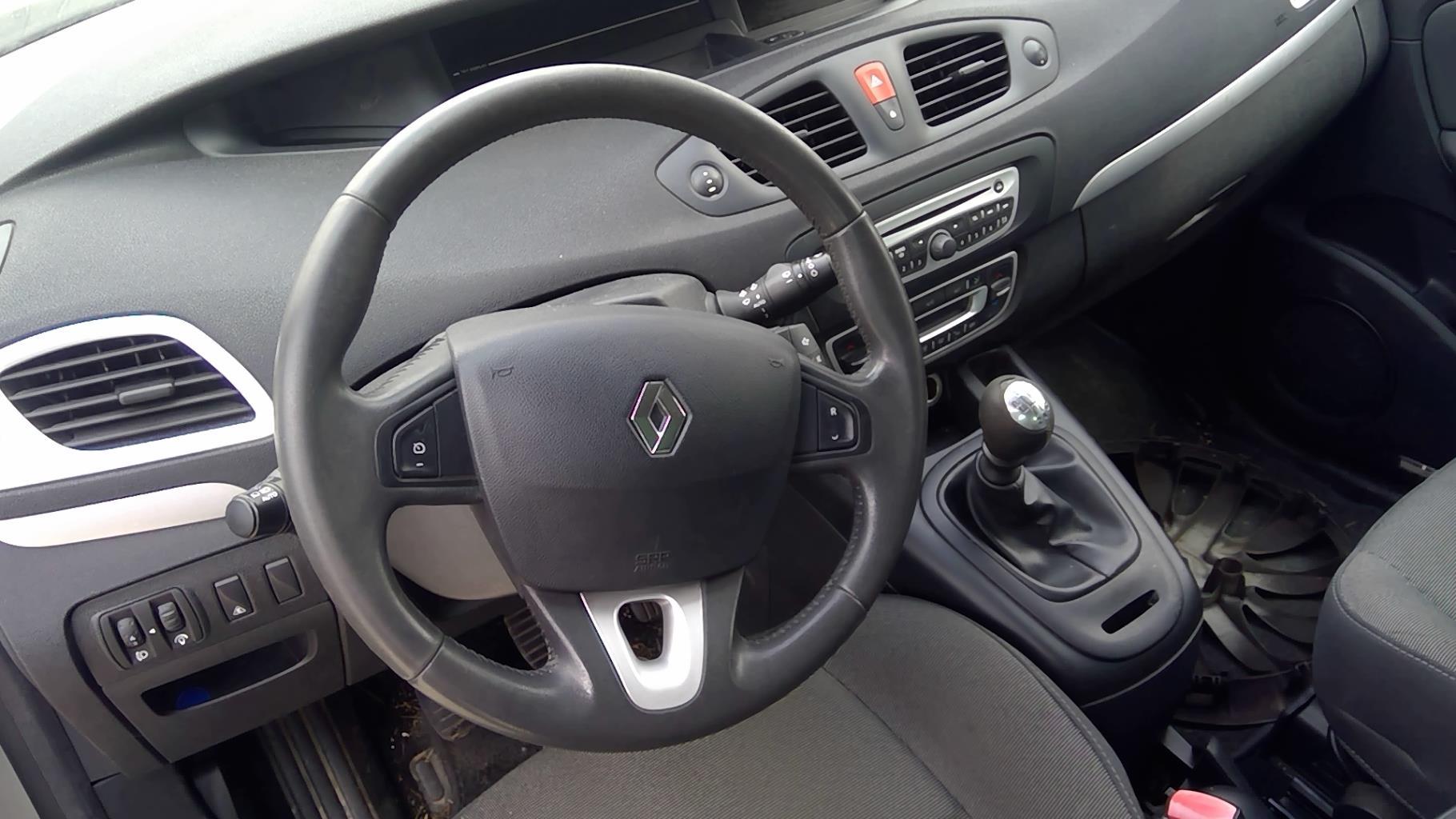 Image RENAULT SCENIC 3