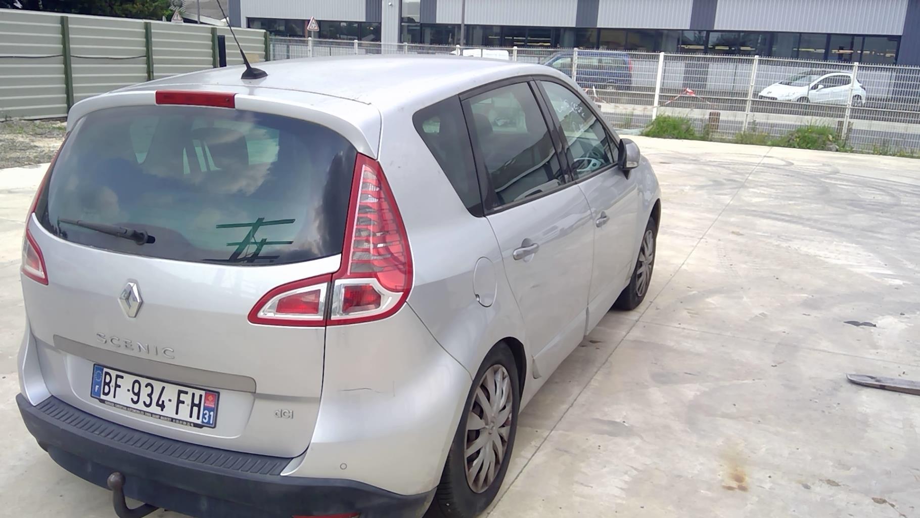 Image RENAULT SCENIC 3