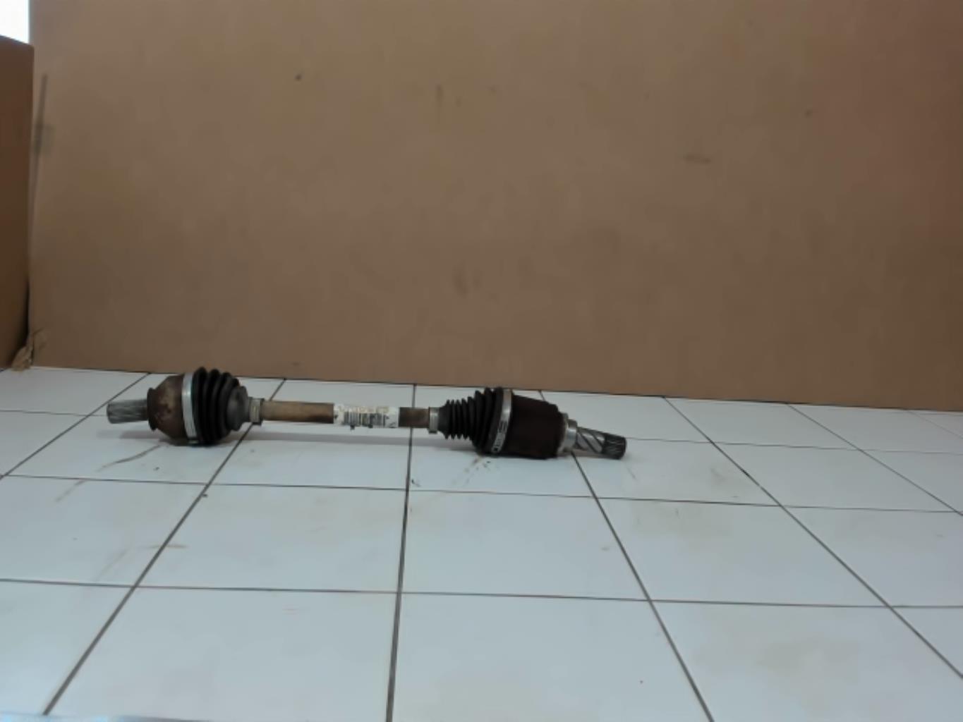 Giunto cardanico posteriore destro (trasmissione) RENAULT TWINGO 3 Gasolina - 1
