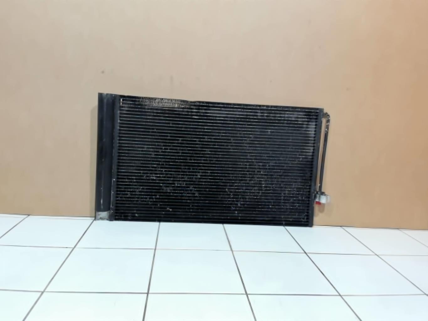 Condenseur de clim BMW SERIE 5 E60 PHASE 1  - 1