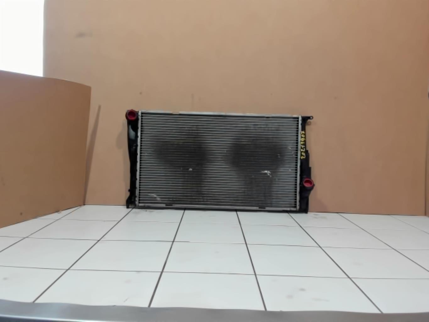 Radiateur eau BMW SERIE 1 E81  - 1