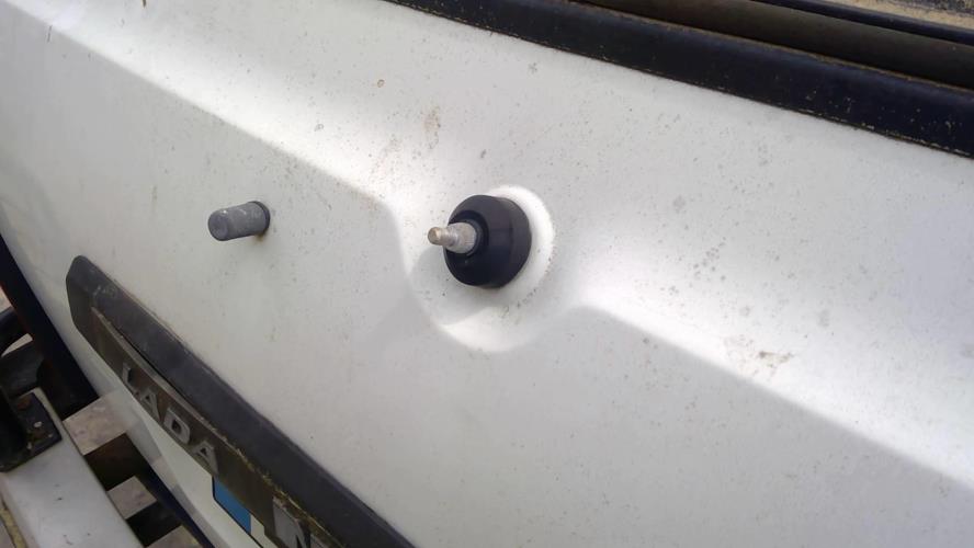 Image Boite de transfert - LADA NIVA