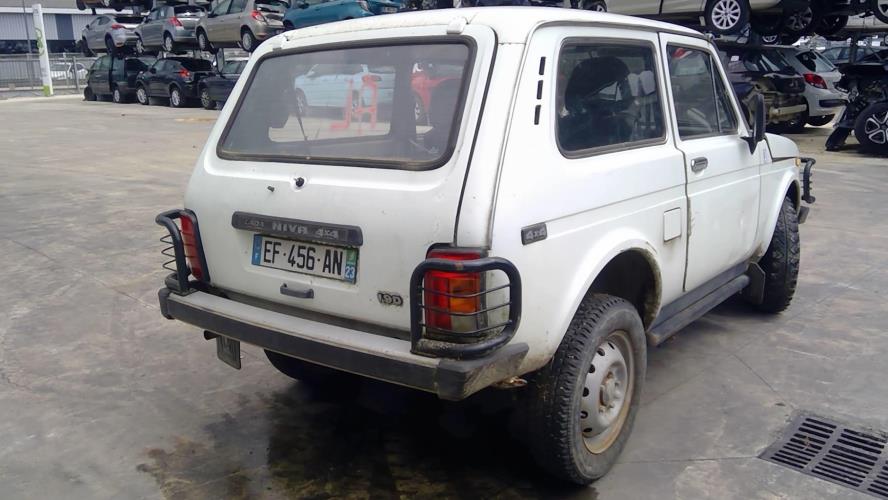 Image Boite de transfert - LADA NIVA