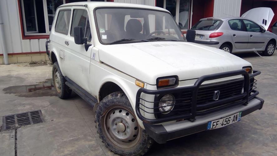Image Boite de transfert - LADA NIVA