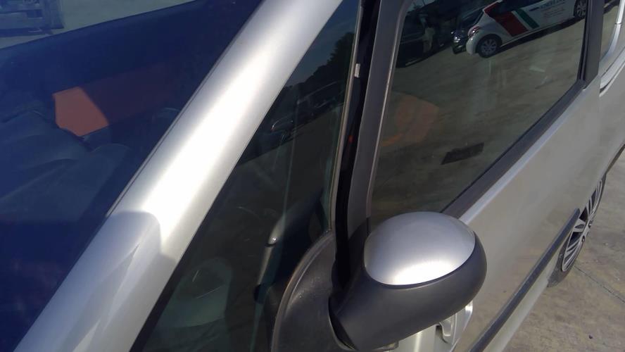 Image Autoradio d'origine - PEUGEOT 1007