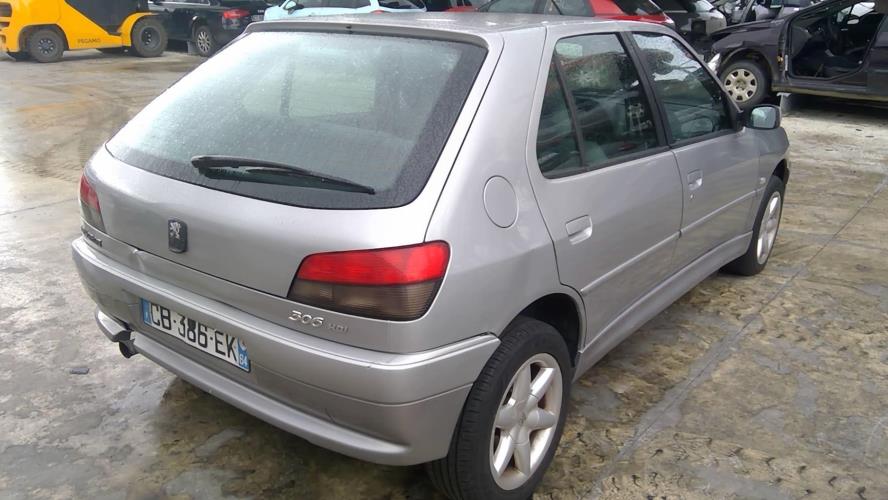 Image Aile avant gauche - PEUGEOT 306