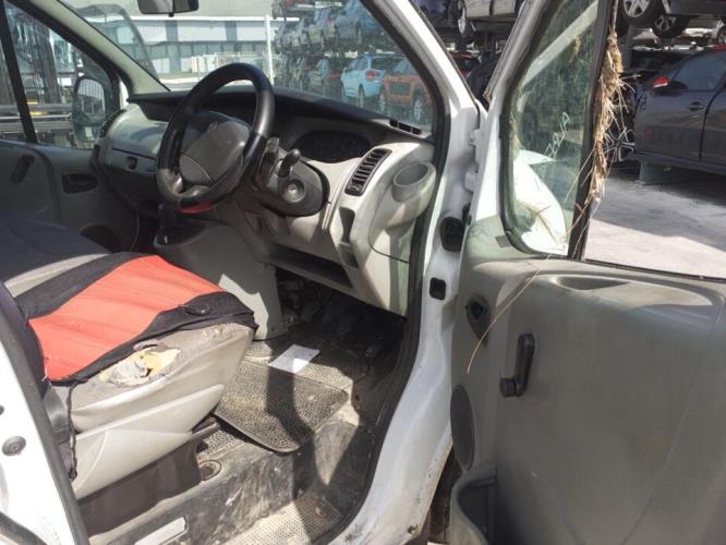 Image Calandre - RENAULT TRAFIC 2