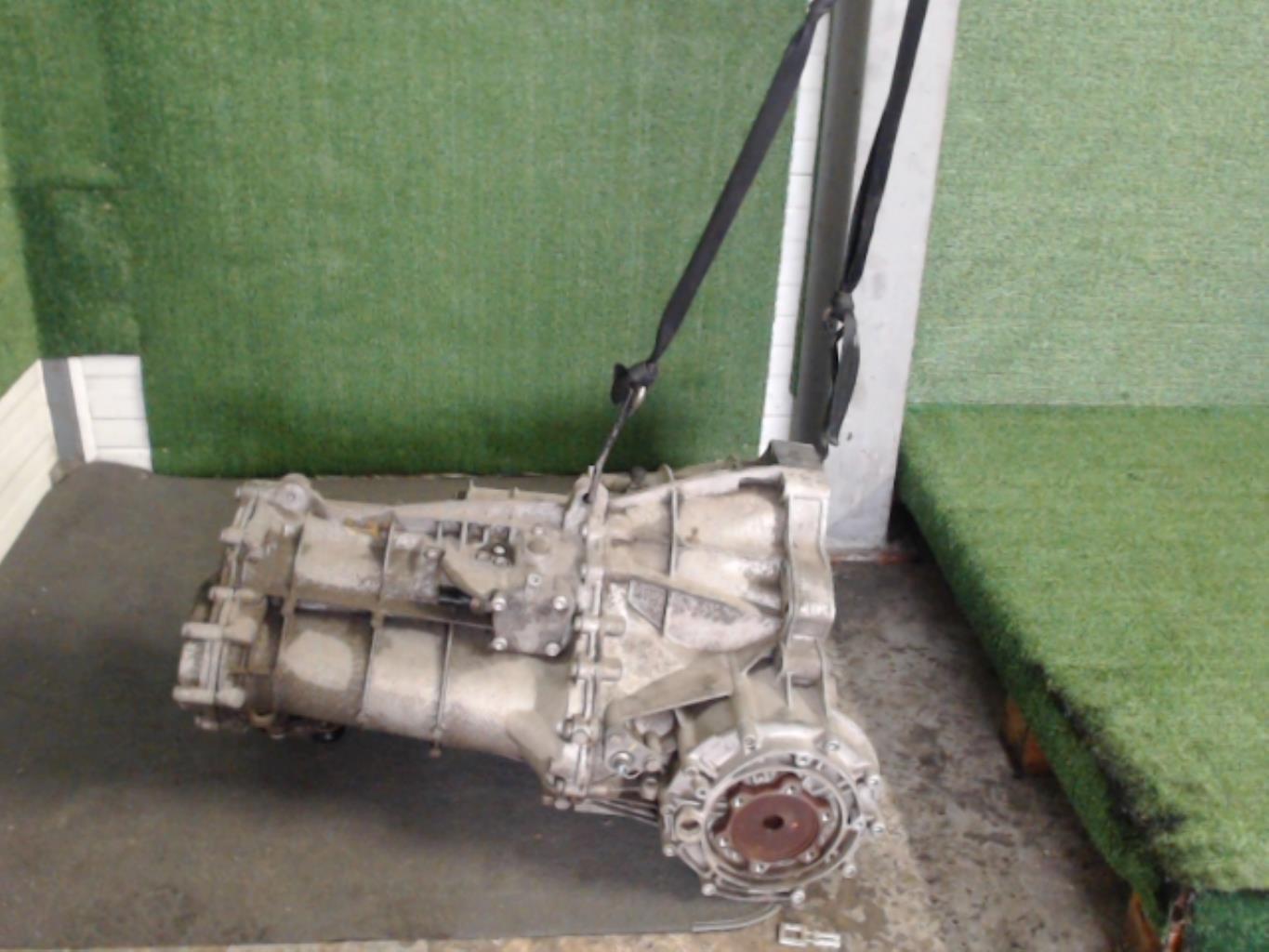 Boite de vitesses AUDI A4 3 AVANT PHASE 1 BREAK Essence - 1