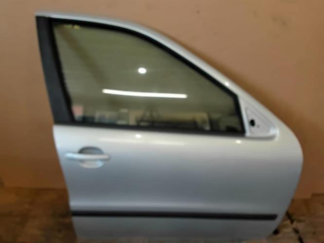 Image Porte avant droit - SEAT LEON 1