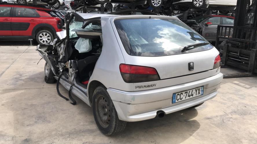 Image Plage arriere - PEUGEOT 306