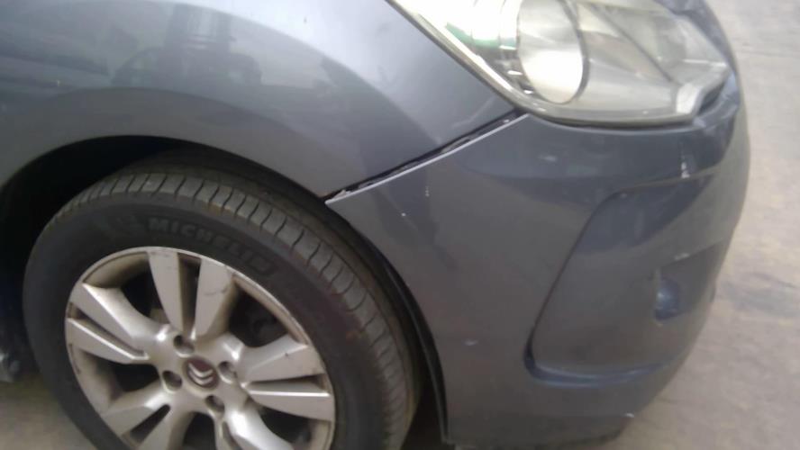 Image Feu arriere principal droit (feux) - CITROEN DS3
