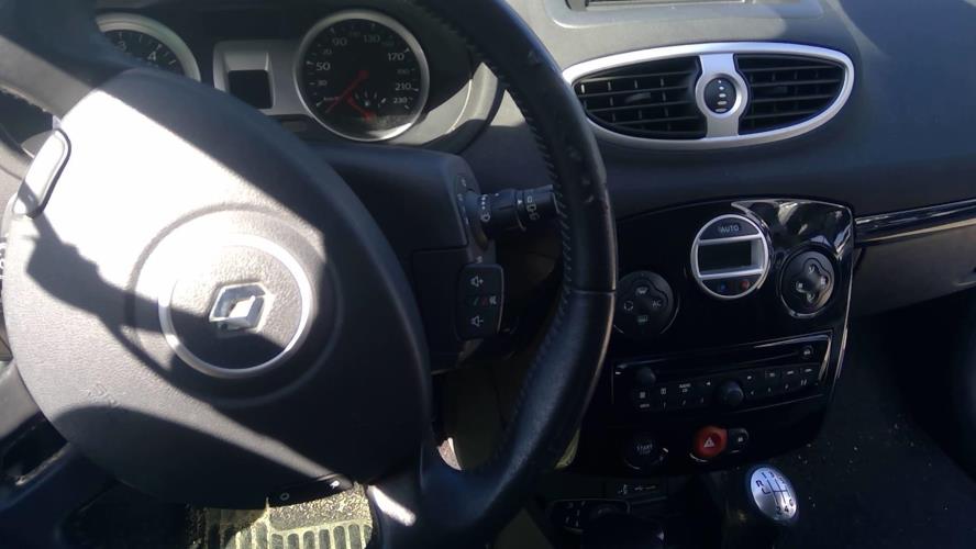 Image Ecran GPS - RENAULT CLIO 3