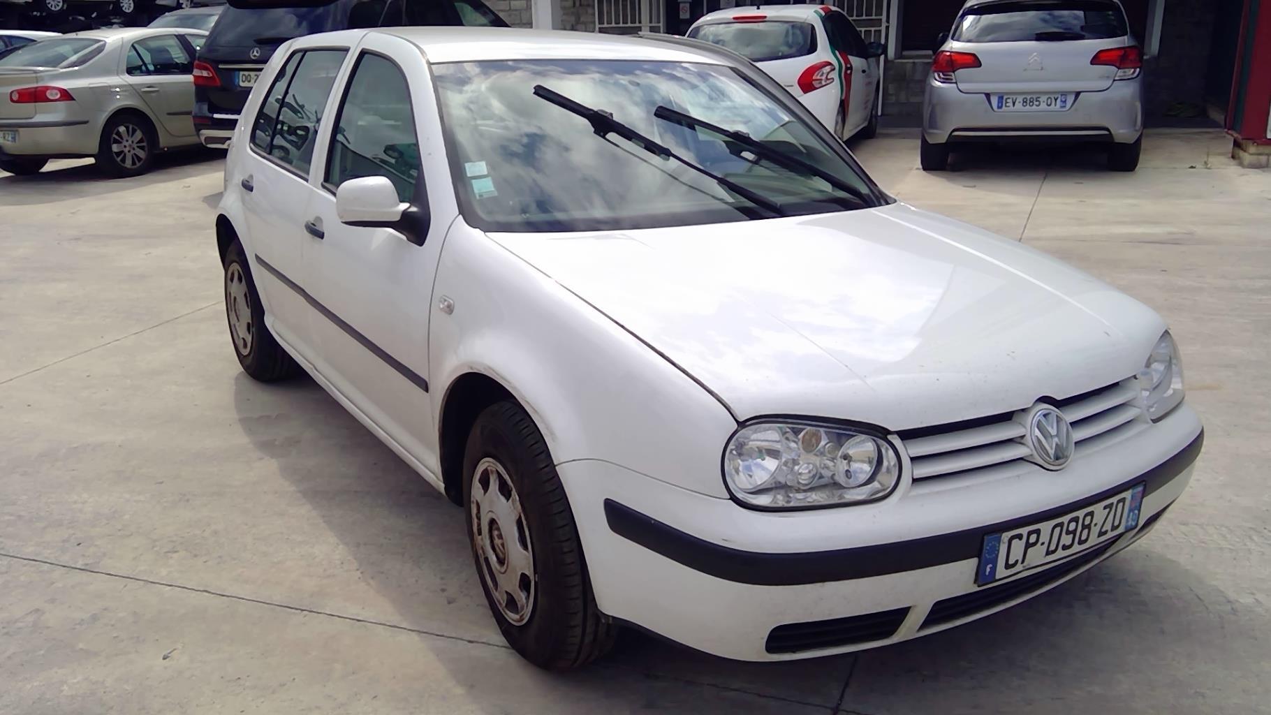 Image VOLKSWAGEN GOLF 4