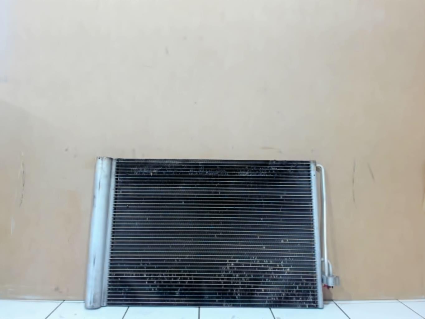 Condenseur de clim BMW SERIE 5 E60 PHASE 1 Essence - 1