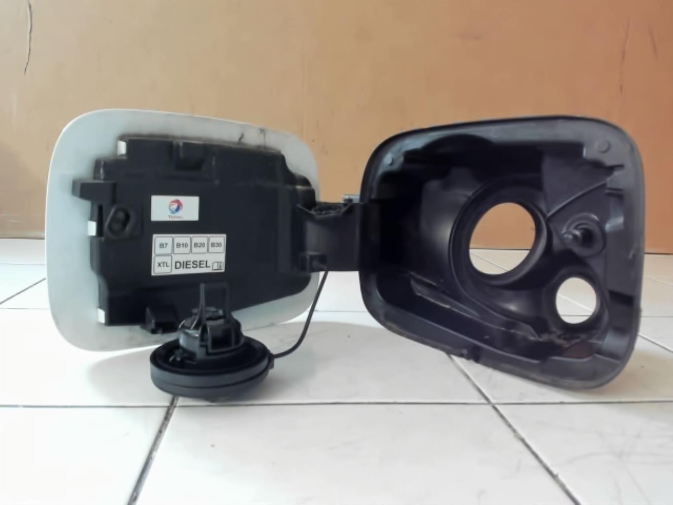 Trappe d'essence CITROEN C3 3 PHASE 1 Diesel - 1