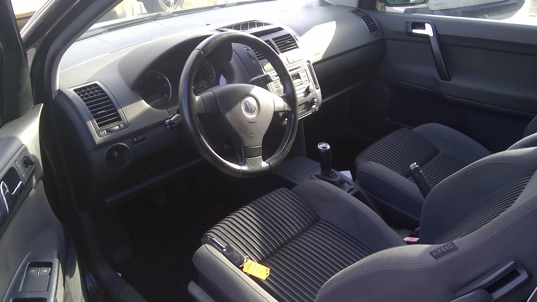 Image VOLKSWAGEN POLO 4