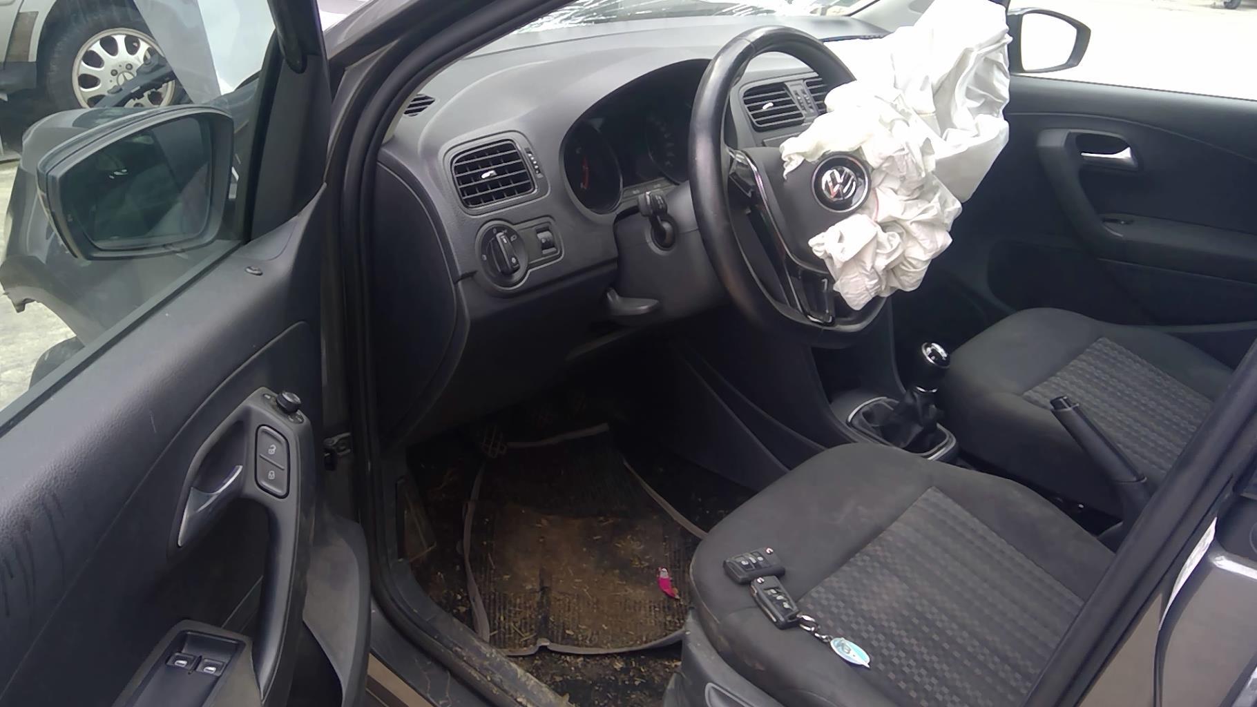 Image VOLKSWAGEN POLO 5