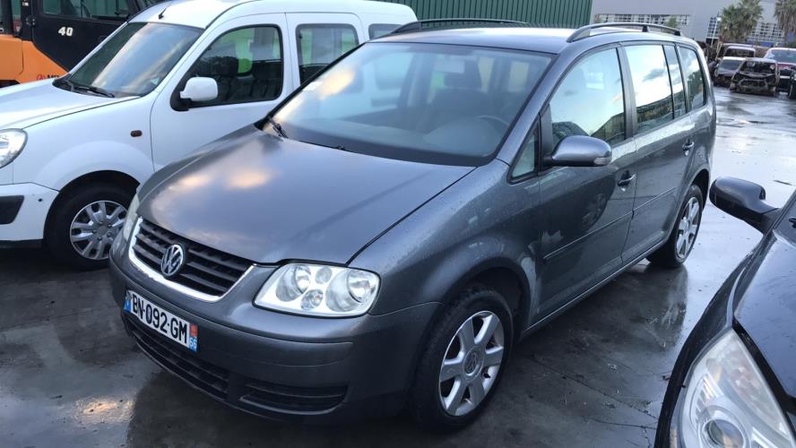 CALCULATEUR MOTEUR AUDI A4 EDC17CP14 0281015032 8K1907401B EUR 999,00 - FR