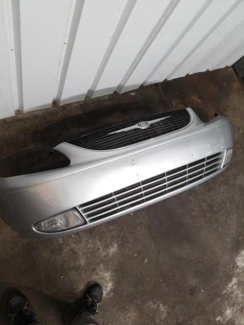 Image Pare choc avant - CHRYSLER VOYAGER 4